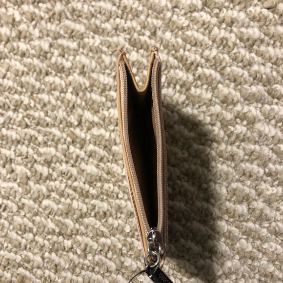 Guess Pink and Tan Small Wallet - Picture 3 of 4